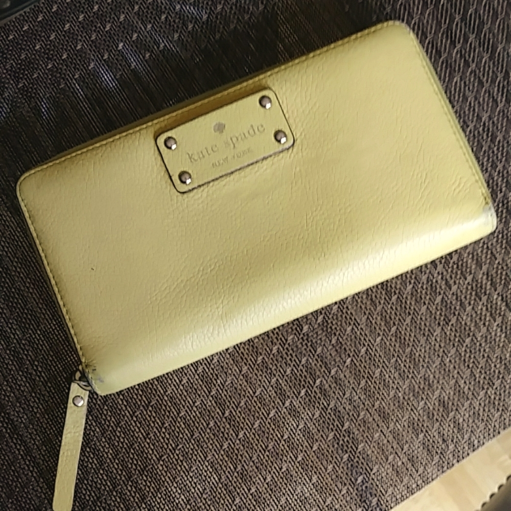 Kate Spade Neda genuine leather wallet clutch